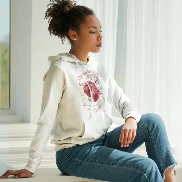 modelo cherries lips hoodie