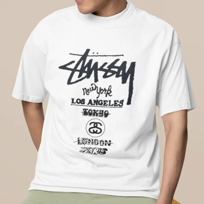 Stussy Locations Frontal Modelo